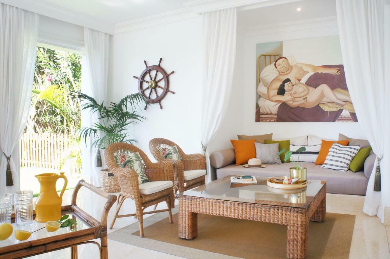 Villas Esplendida 阿德耶 外观 照片